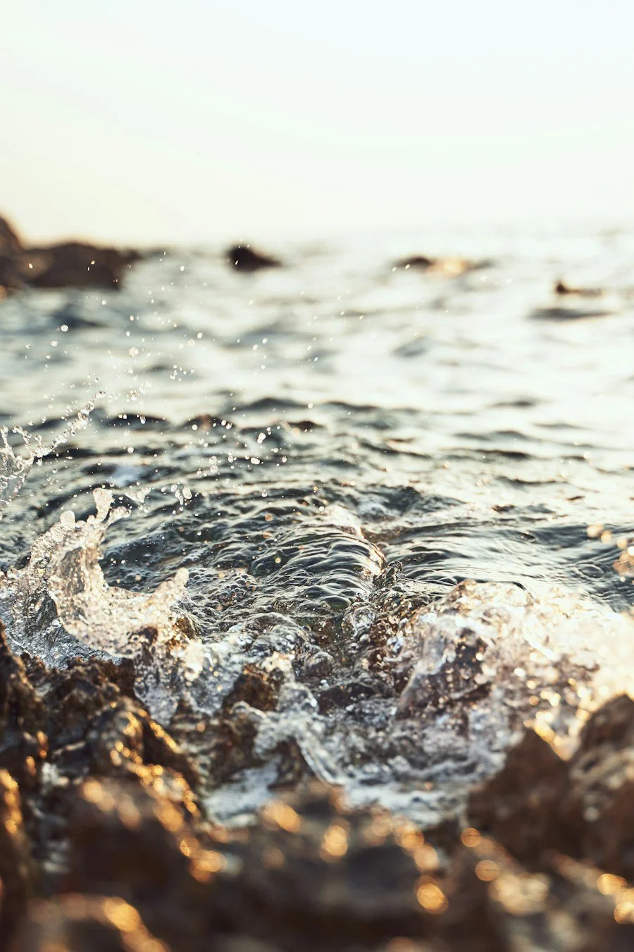 Вода на солнце