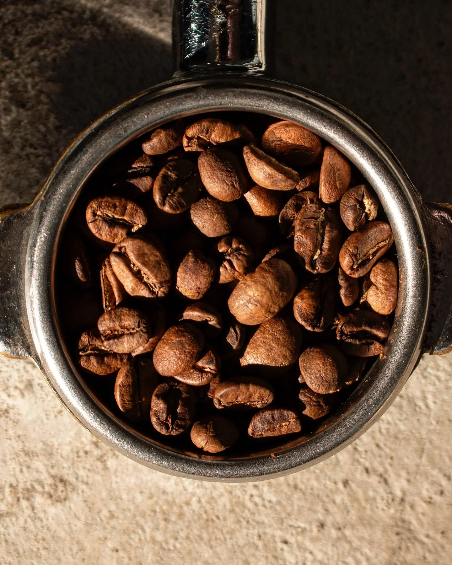 From whole bean to latte art&mdash;we&rsquo;re taking all the little steps that make a big difference. 

Come visit &amp; grab your favorite today! 
(P.S. Winter drinks are leaving this week and we&rsquo;re rolling out our spring drinks SATURDAY! Sta