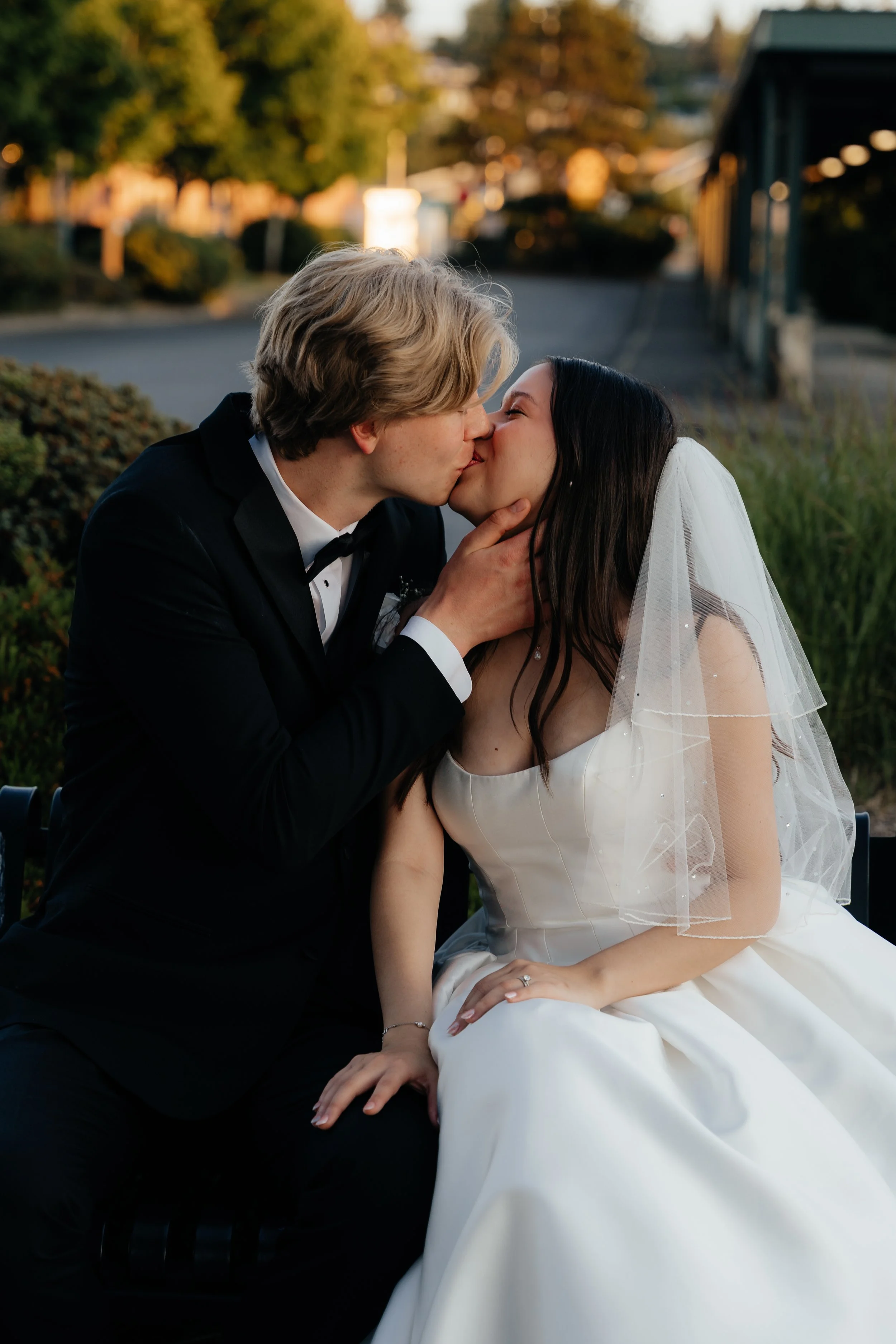 Bellingham Ferry Terminal Wedding | Isabel & Gabe