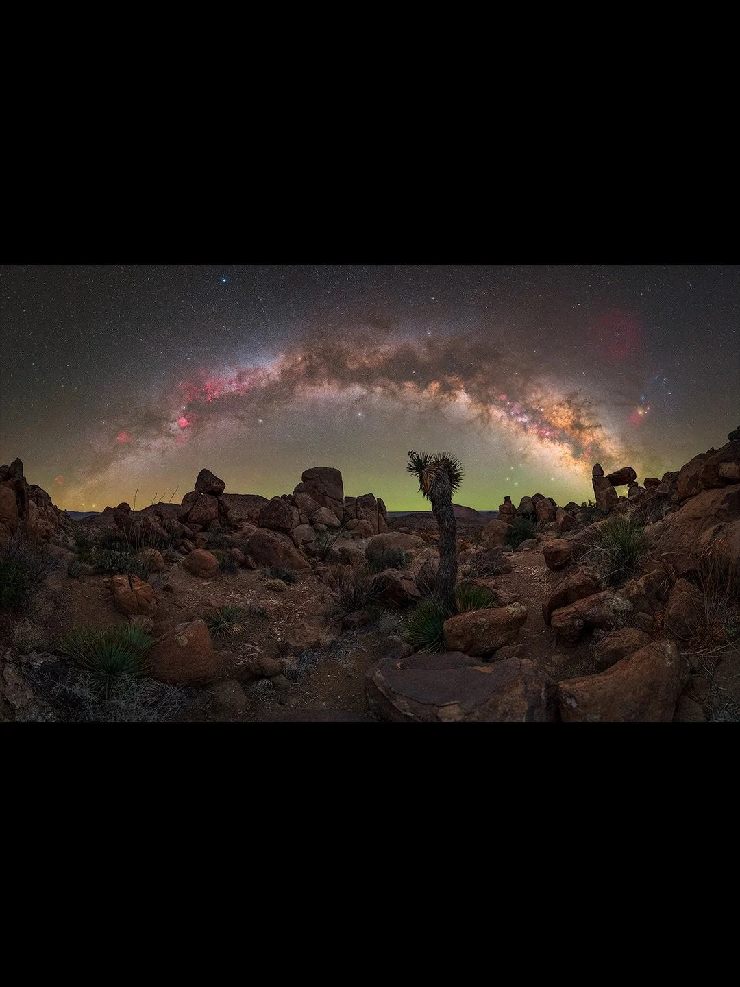 Balanced Rock, Big Bend National Park, Texas, USA

Textures and rock formations define this place. Balanced Rock sits on the far right beneath the Milky Way core. The hike is short but finishes with a steady climb that opens up to this view.

Most pe