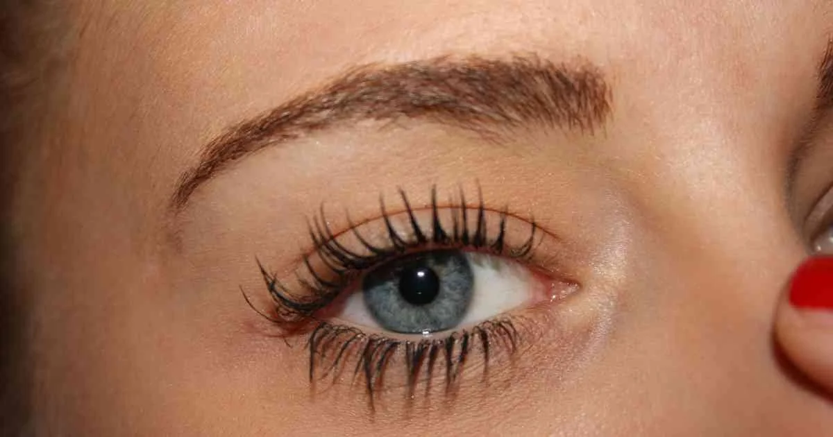Best Mascara for Separating Lashes 2024’s Ultimate Guide