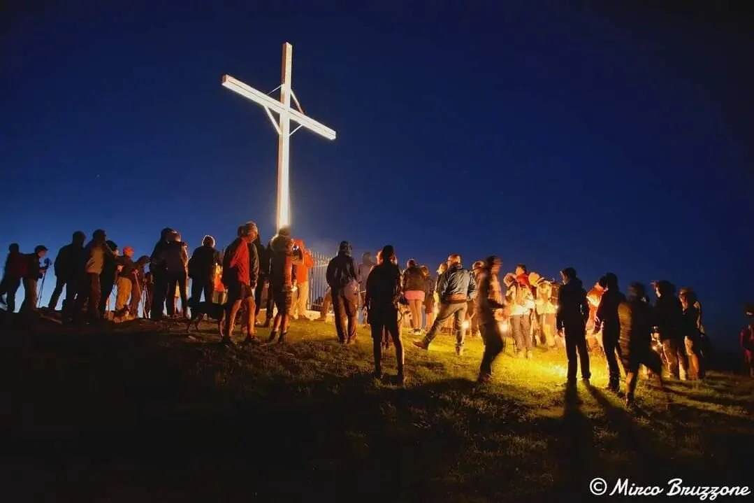 Ci siamo quasi, San Pietro &eacute; alle porte! 🎉🎉

Tradizione, musica e natura questo weekend in Antola 🥾🌿🍻🪗

Ancora qualche posto disponibile per dormire in rifugio!

Vi aspettiamo in vetta!