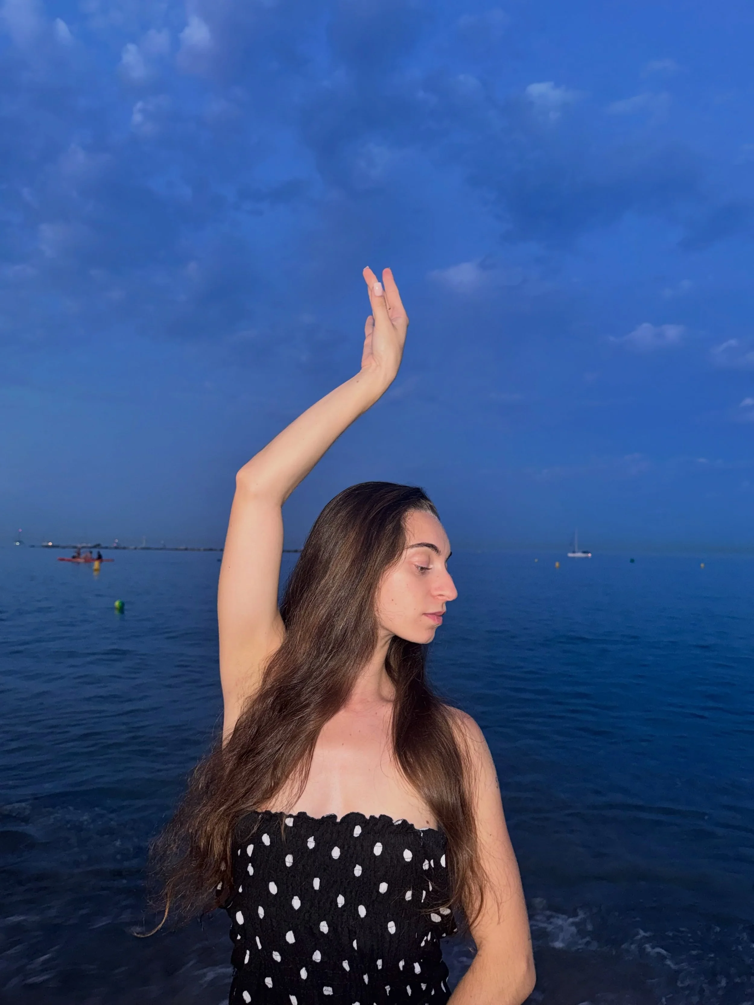El @balletclasicointernacional lleva ya casi un mes actuando en Espa&ntilde;a y est&aacute; siendo un gran &eacute;xito 🤍

Enhorabuena a todos los bailarines y al equipo t&eacute;cnico por que cada funci&oacute;n salga perfecta.

Os esperamos:
📍Has