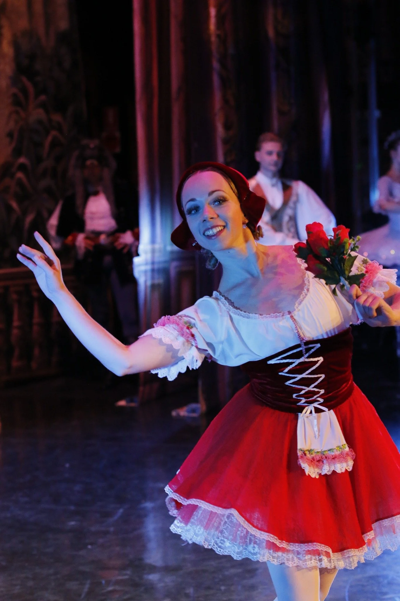 Bella_Ballet_Clásico_Internacional_Nicole_Ferazzino.jpeg