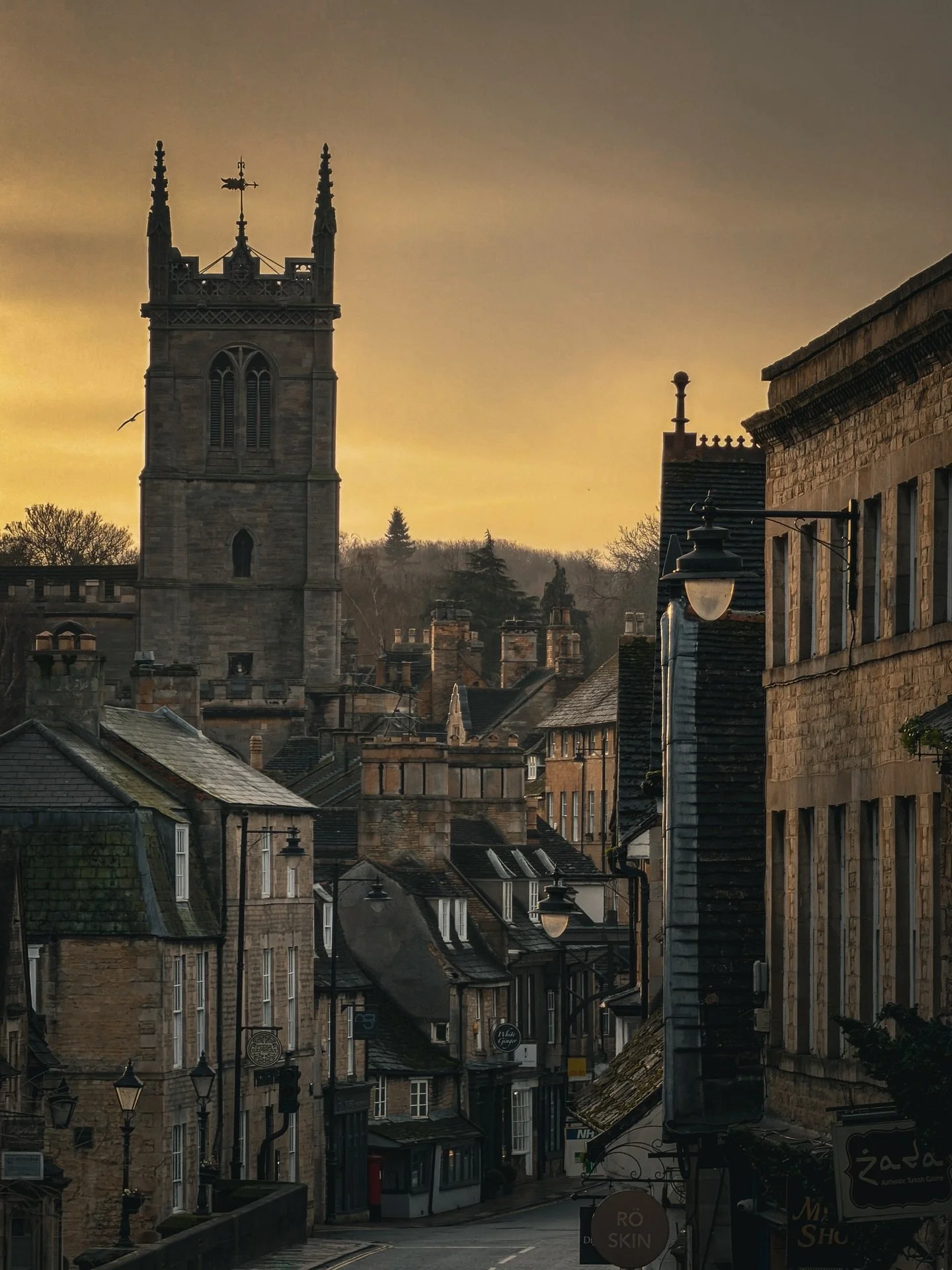 Monday morning walks in gorgeous Stamford. The light was amazing first thing, and a wander through the very muddy but wonderfully peaceful meadows cleared the lungs ahead of the week. I met a friend and chatted on the way back, admiring the historic 