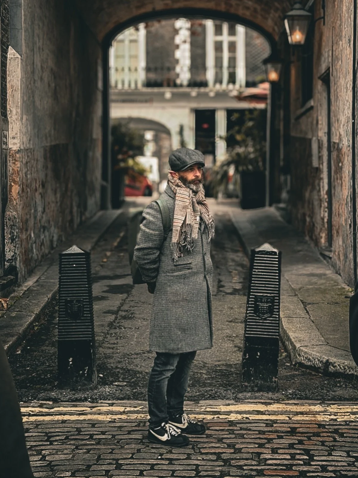 Photos from really wonderful day in London, starting with a tour with @thelondonambler &mdash; a treat I&rsquo;ve been lucky enough to enjoy many times. Mike guided us through Bayswater and Paddington, bringing the streets to life with stories of how