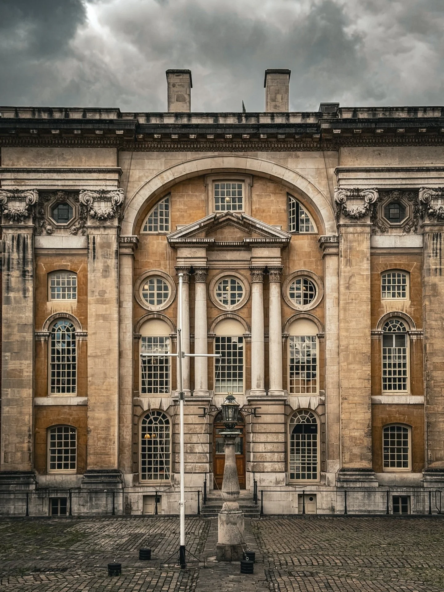 Look back to last year, filming reels at the incredible @oldroyalnavalcollege with local and Instagrammer @aprilvandrews 

This place has always meant something to me &mdash; the sheer confidence of the architecture is breathtaking. Christopher Wren 