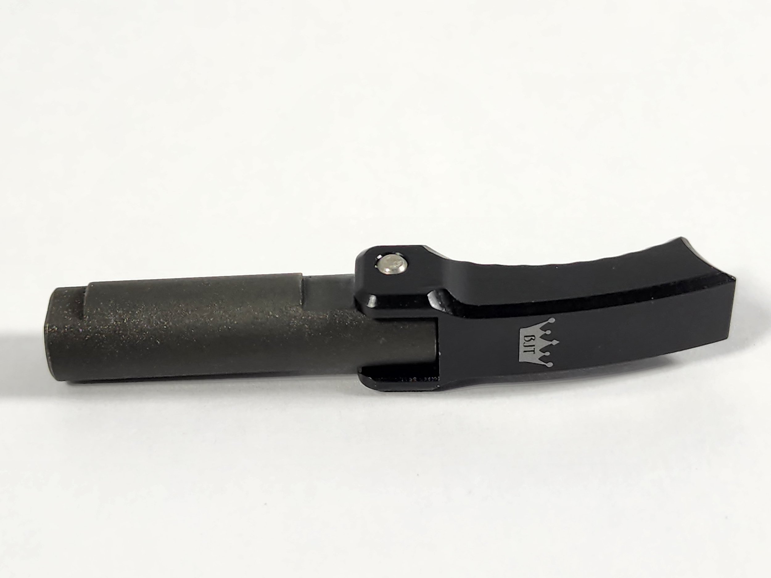 stribog-folding-charging-handle-open-right.jpg