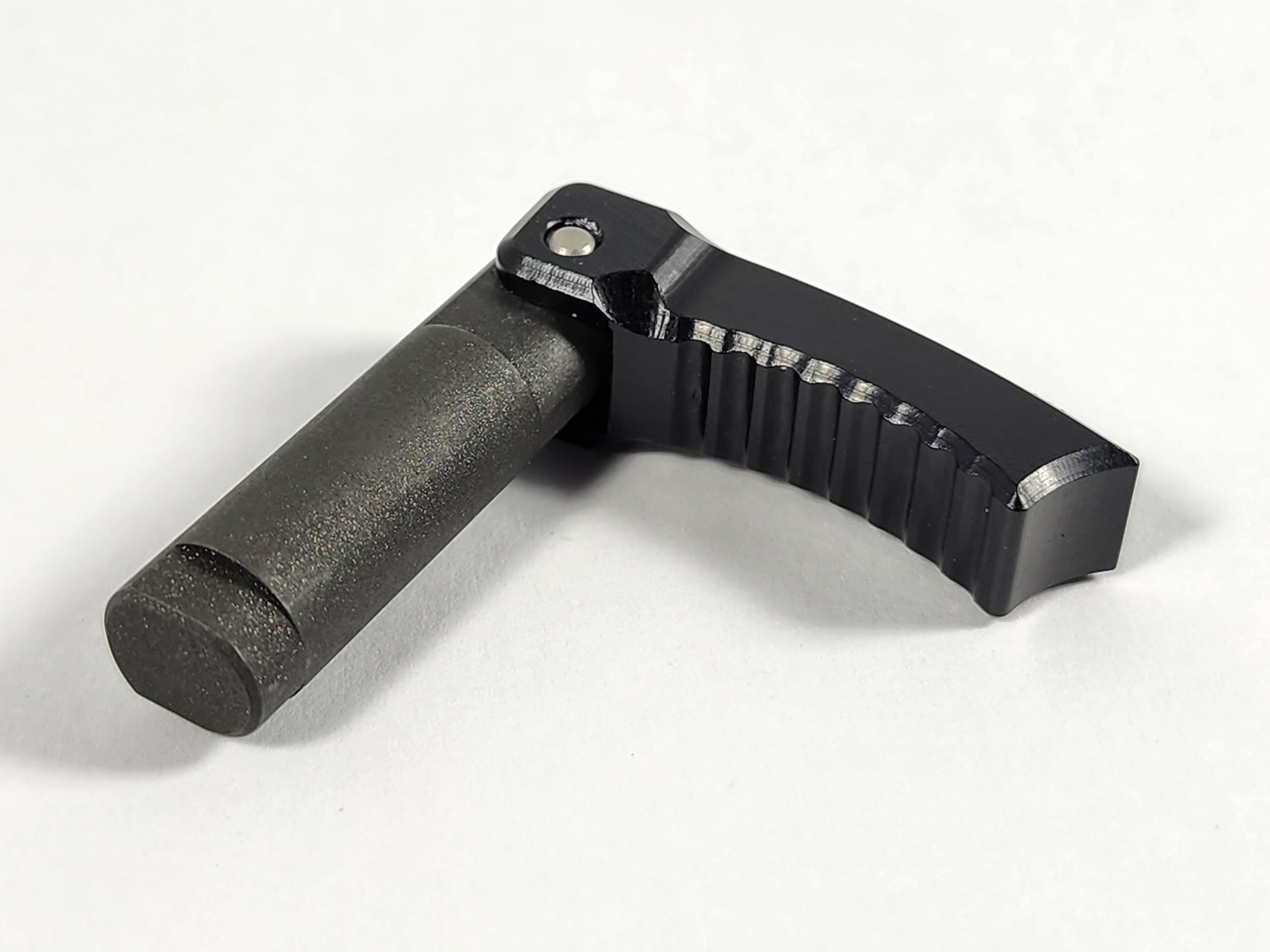 stribog-folding-charging-handle-folded-right.jpg