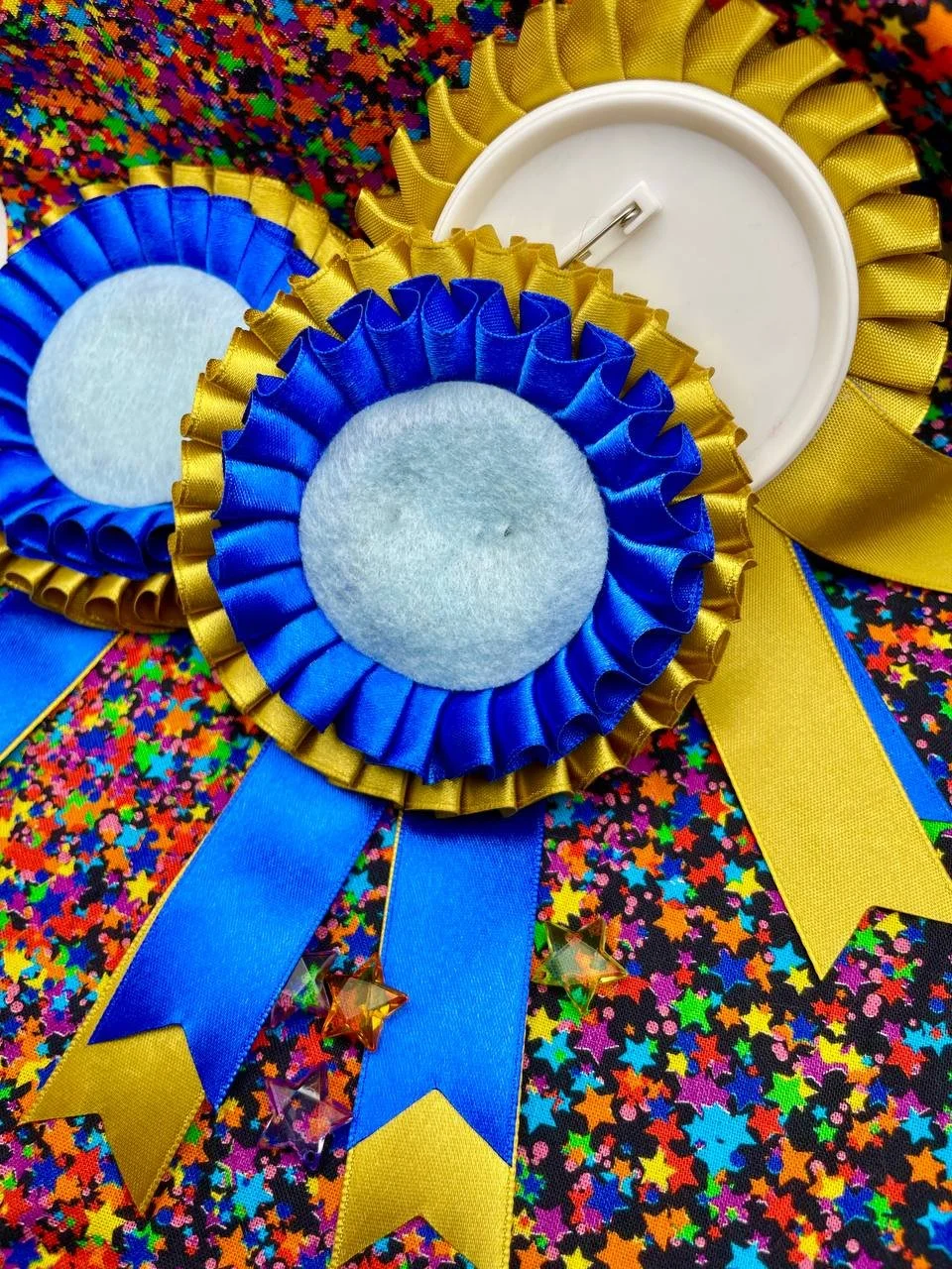 Ribbon: Button Holder Accessory