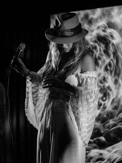 Magical times at wonderland 💫
Thank you @i_band_indonesia @ash_nuanu 
See you soon again 🙏🤍

📷 @tuwit__