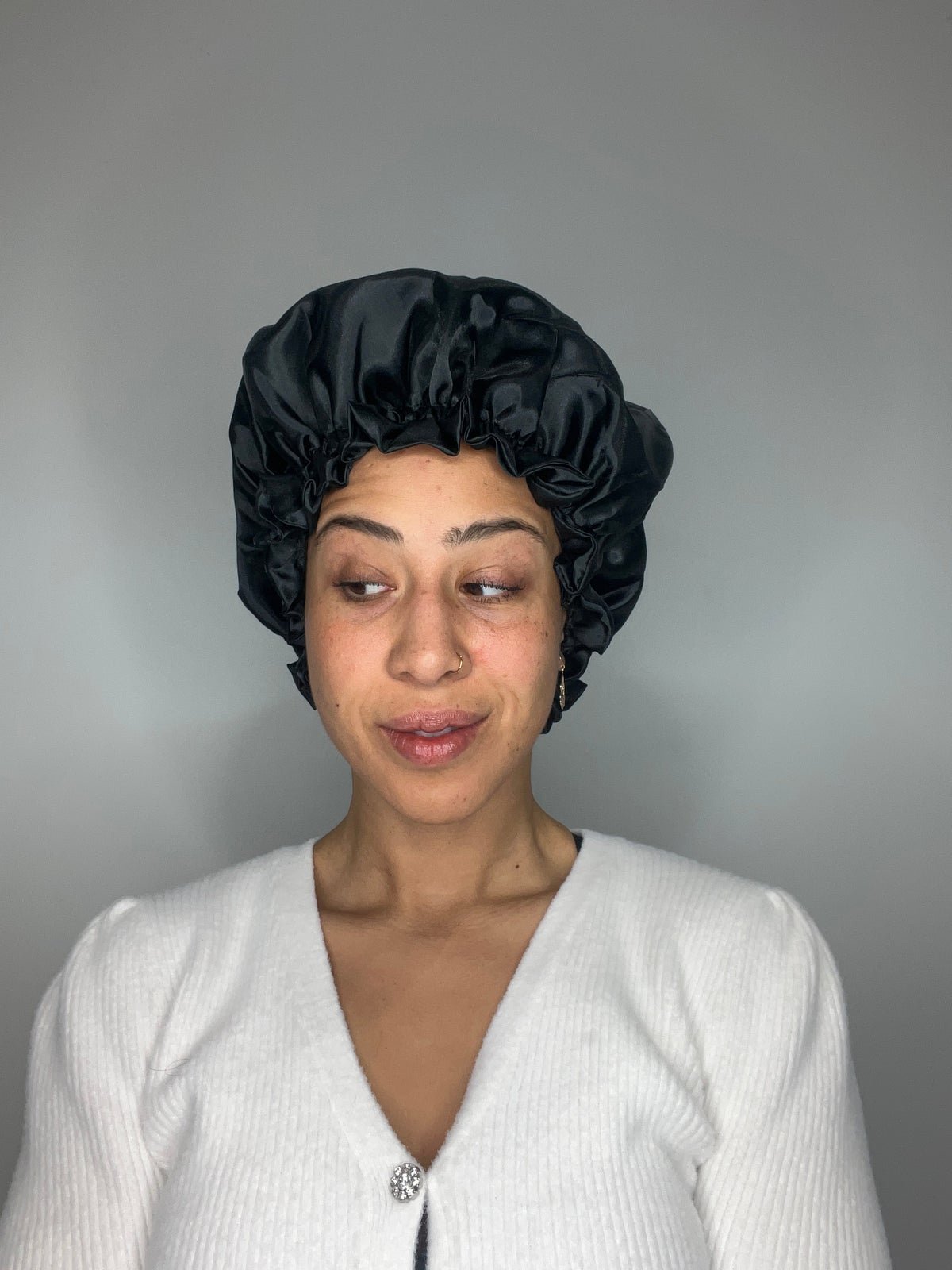 Flawless Lengths Satin Bonnet: Ottawa, Canada