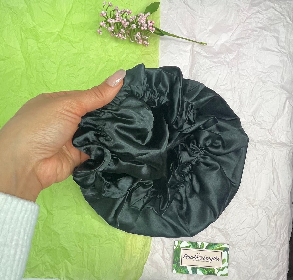 Flawless Lengths Satin Bonnet: Ottawa, Canada