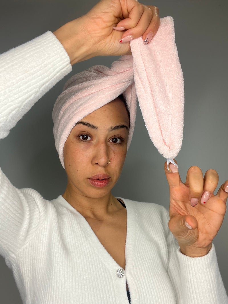 Flawless Lengths Microfiber Hair Towel: Ottawa, Canada