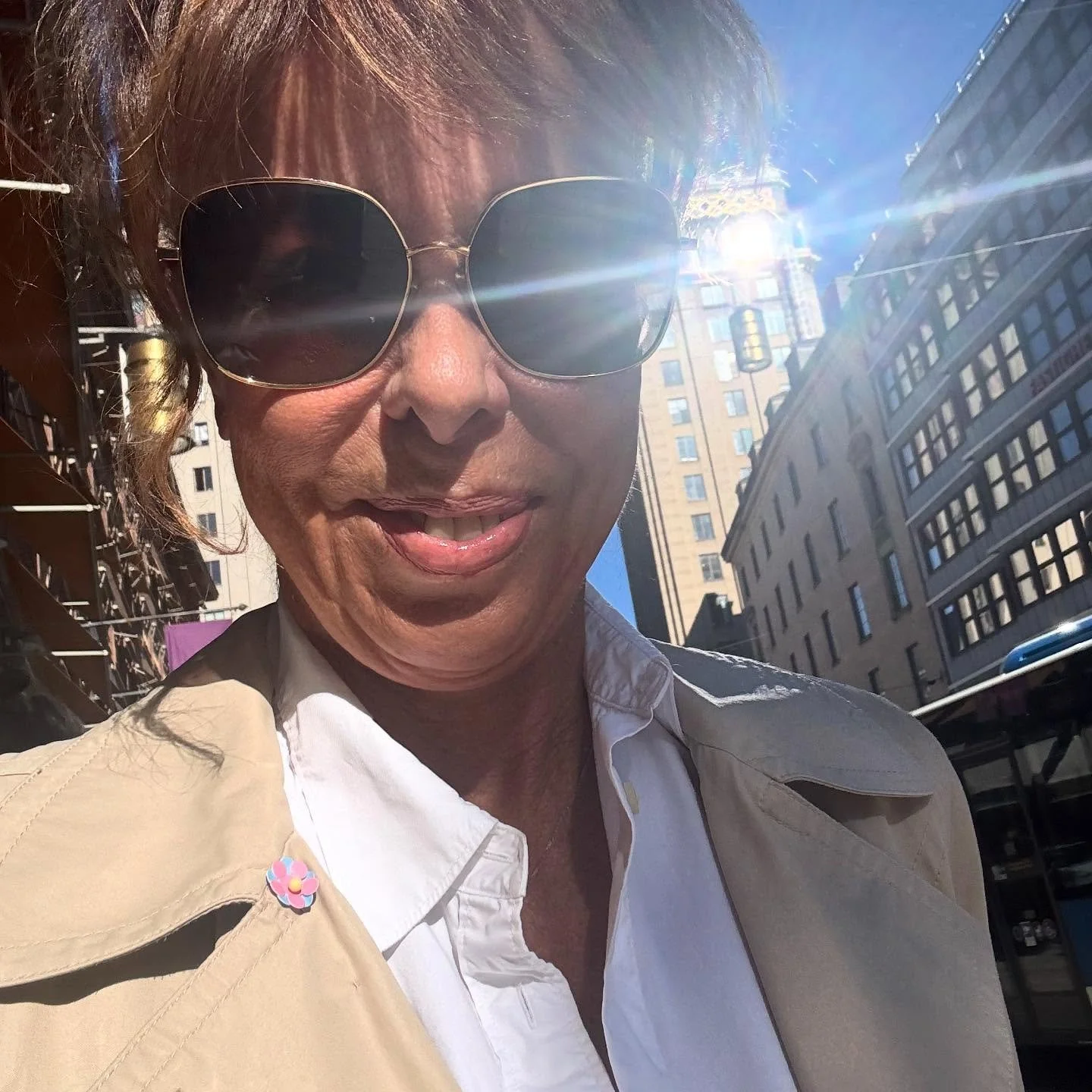 Jag f&aring;r jobba med det B&Auml;STA f&ouml;rlaget! Tack @mondialforlag f&ouml;r allt ni g&ouml;r och allt samarbete f&ouml;r @boken29dagar 🥳