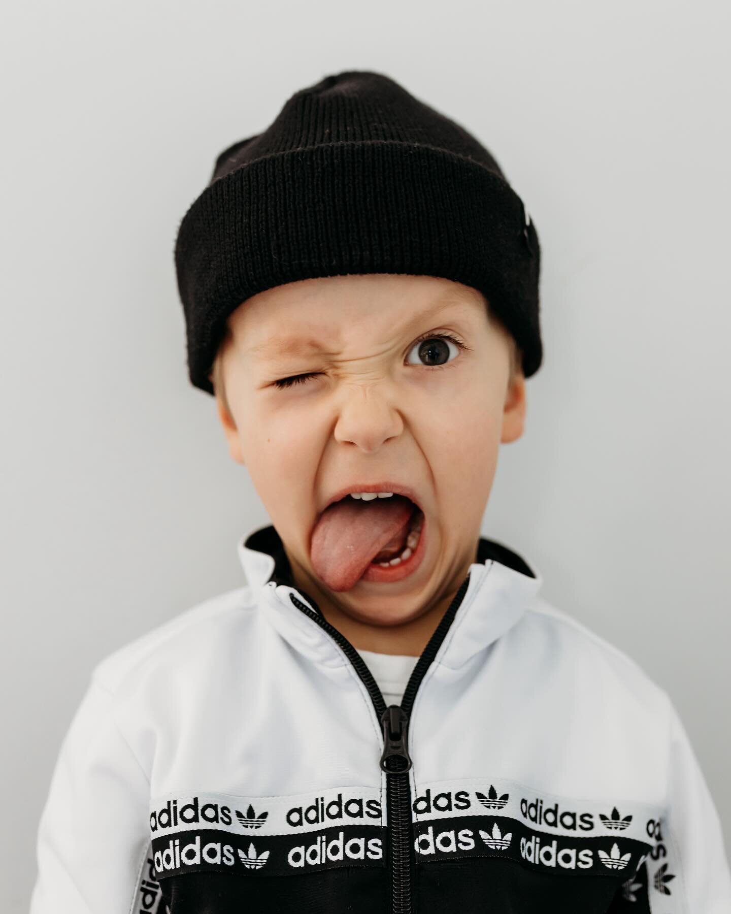 Life&rsquo;s too short for boring portraits of your kiddos, amirite?

The kids and I did an impromptu portrait session last weekend and I&rsquo;m obsessed with how their photos turned out! 

Sometimes all you need is a simple backdrop and the sillies