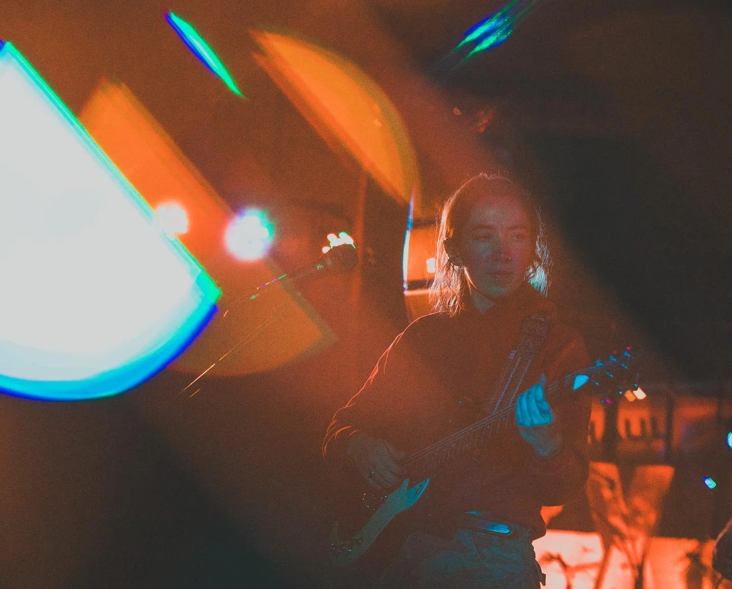 @crystalballroomsomerville (BOS) this Thursday with @otis.shanty @lostfilmband and @night_moth 🌛✨

@myrtle.rhodeisland (PROV) this Friday w/ @wooll.pvd @darsombra @dyr_faser ✨🎃 come in costume 👀

📸 @stu_horne_photos / @realjonwu