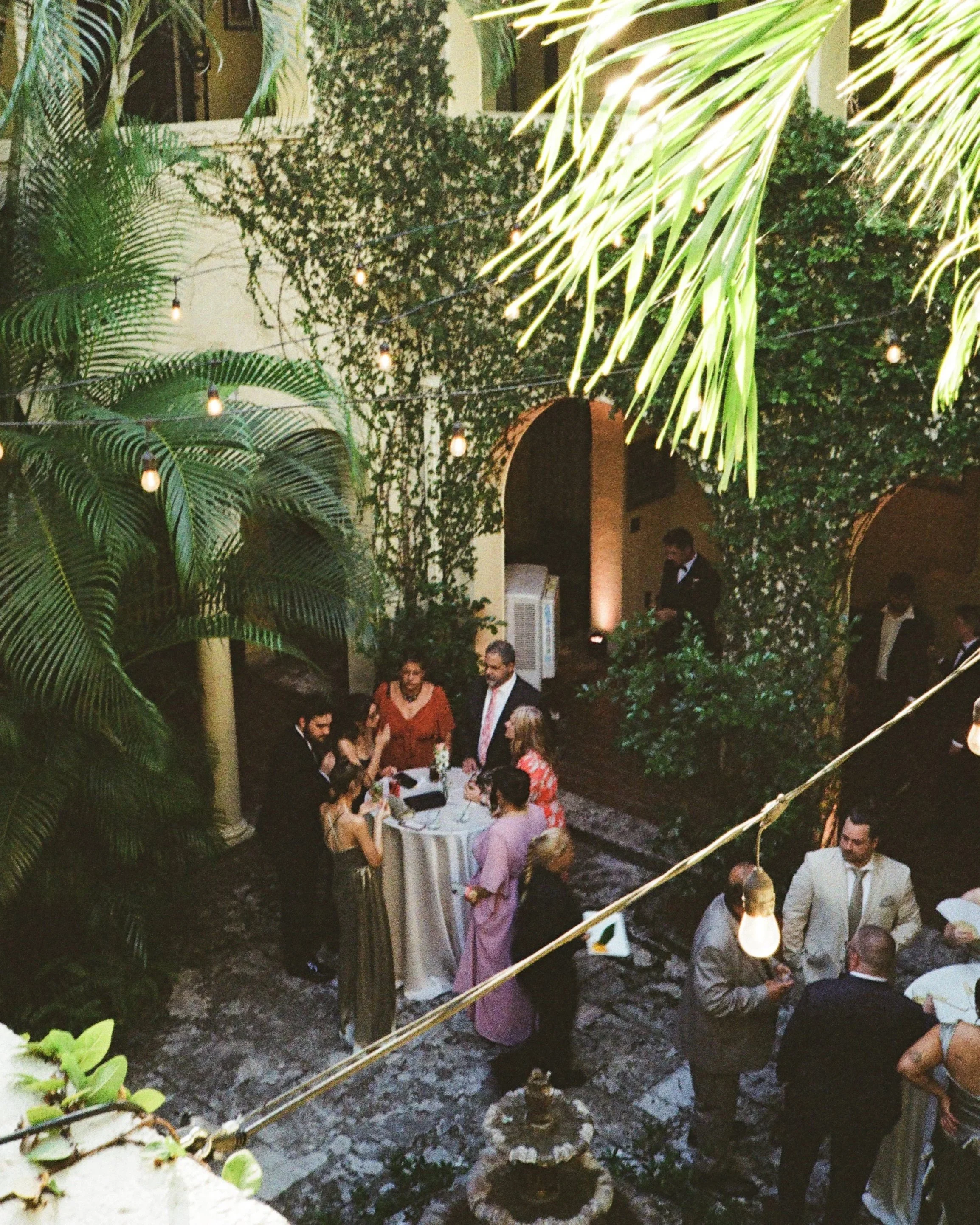 Luxury wedding planner for villa woodbine, coconut grove