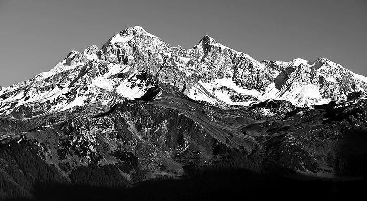 swiss-alps-savognin-wallpaper-preview.jpg