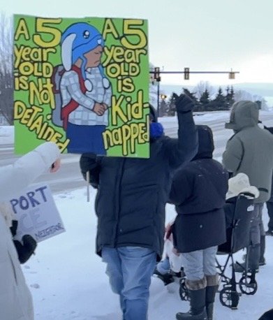 stand w Minnesota 4 green sign