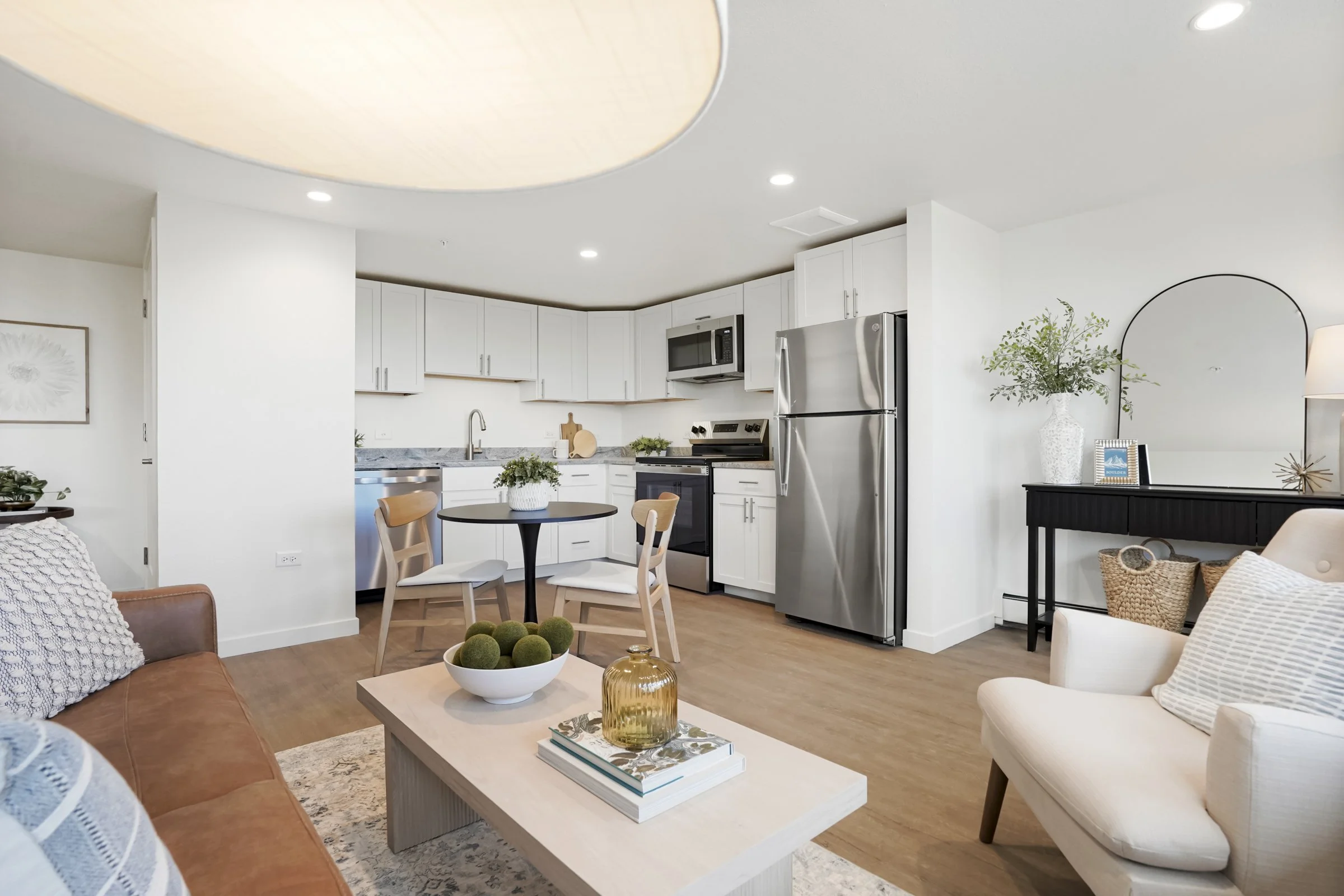 Golden West Apt 226-3 (1).jpg