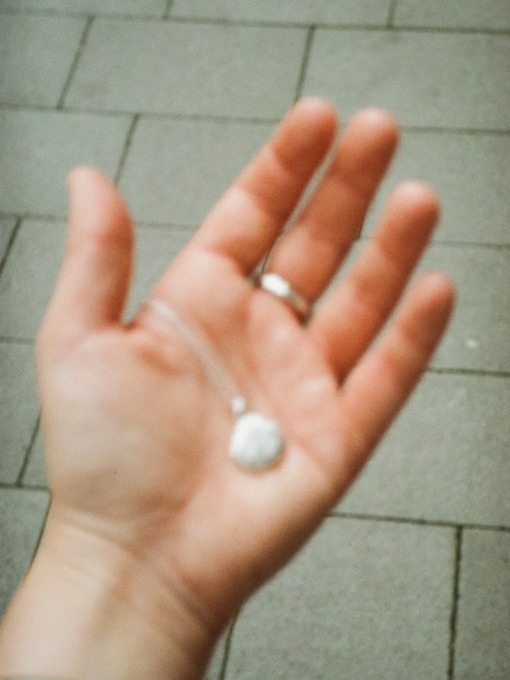 summer days on film ●
beautiful moments from the past weeks i want to remember:

a pendant i made with my siblings' initials on the back, blooming trees, inge in the evening sun, affogato on the balcony, getting ice cream and a flower in linh's hair.