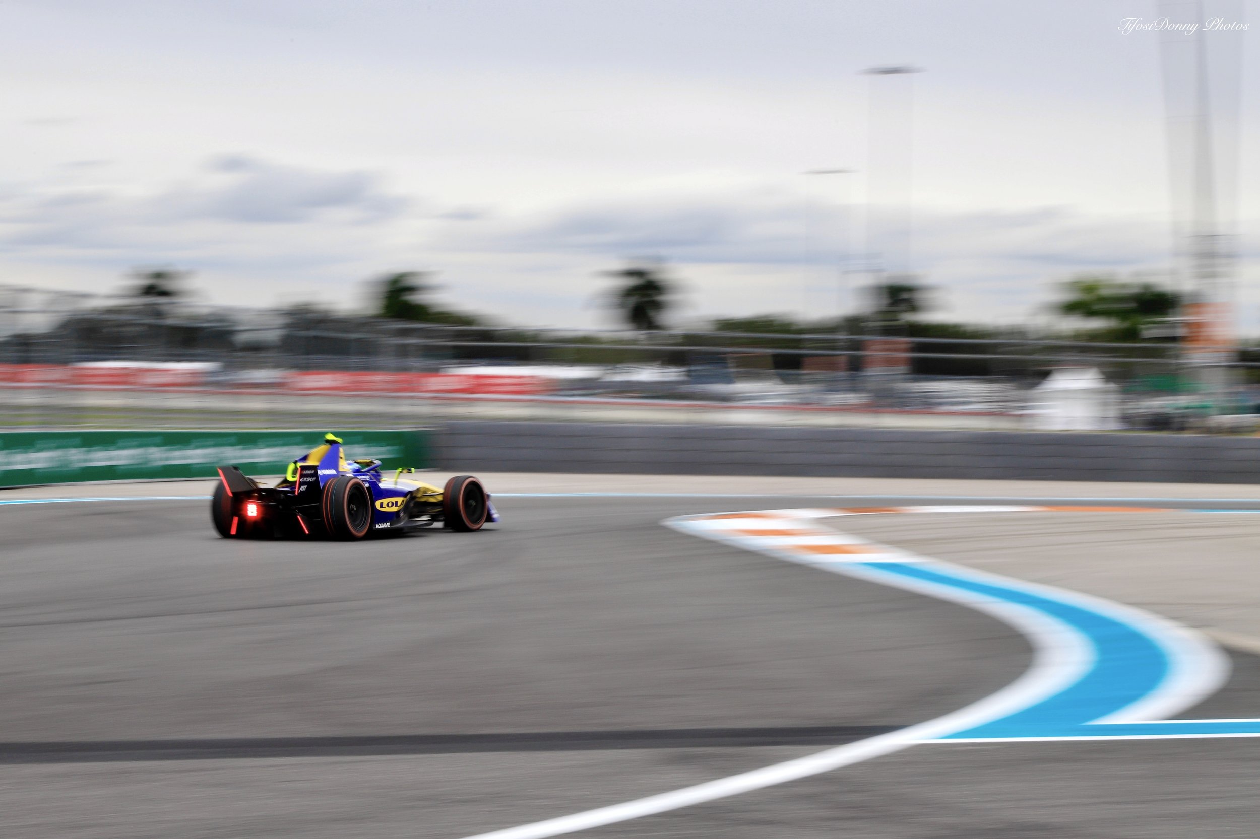 TifosiDonnyPhotos Web1.jpg