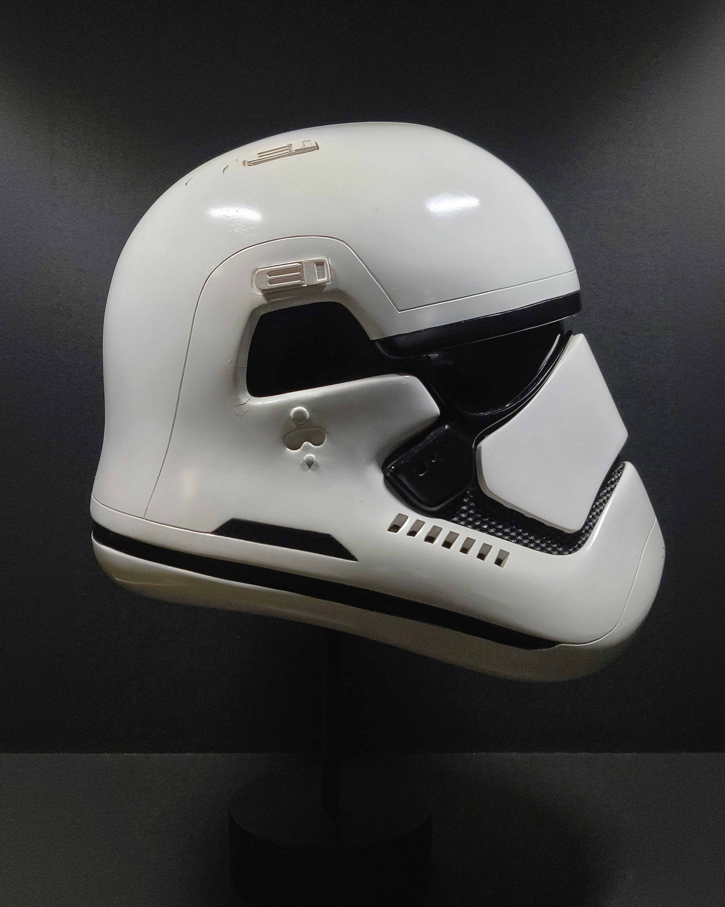StarWars_FirstOrder_Helmet03.jpg