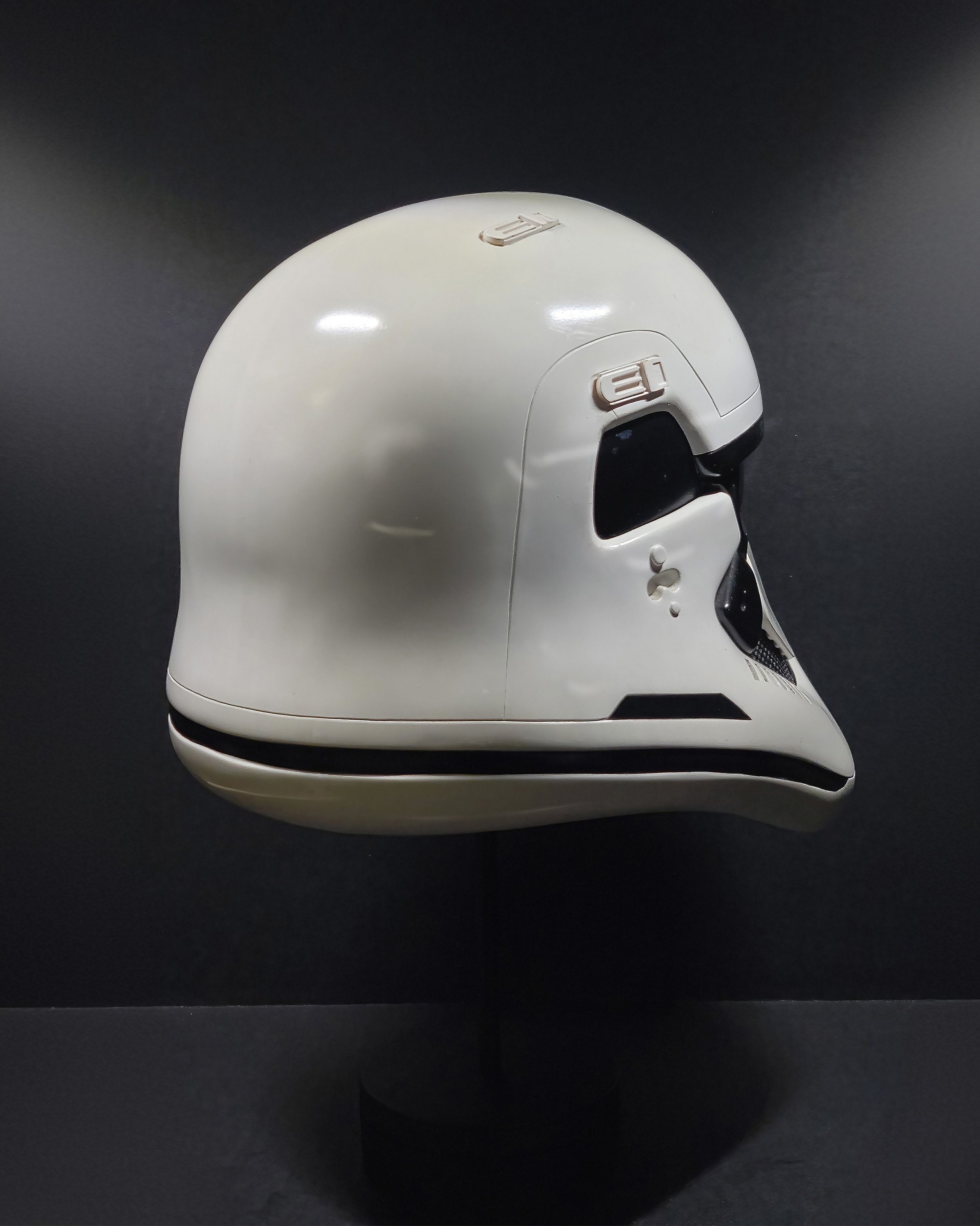StarWars_FirstOrder_Helmet04.jpg