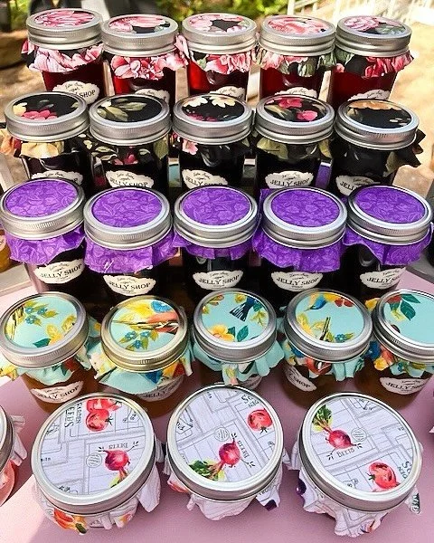 KatieBeth&rsquo;s Delights🌟
-
-
-
Visit their booth at the Cowgirl Christmas Market!🛍️
Midlothian,Tx
Saturday, November 22nd, 2025
Midlothian Conference Center
1 Community Circle, Midlothian Texas
Shops are Open From 10am-4pm
Shopping with Santa 2p