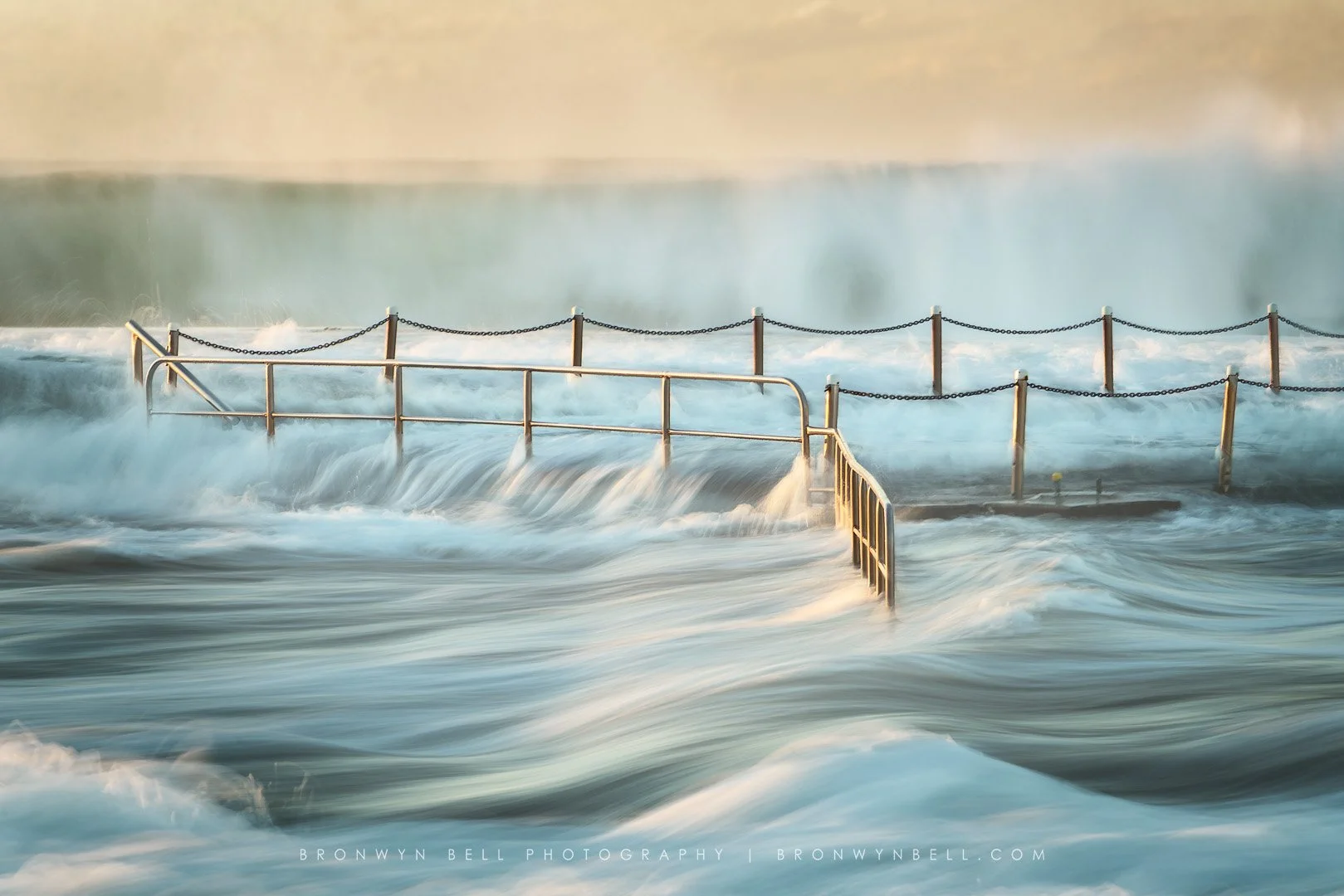 Sydney-Mona-Vale-Ocean-Pool-Sunrise-Photography.jpg