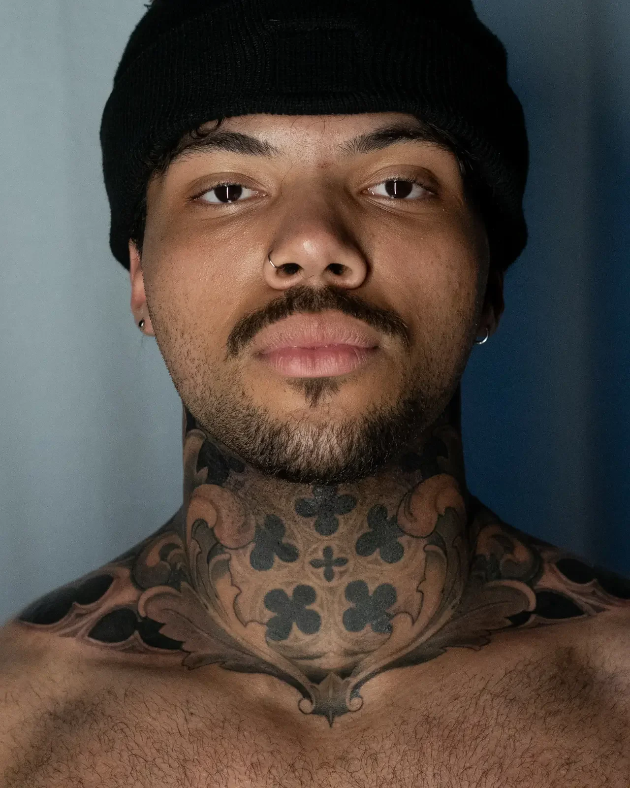 Gothic Ornamental Neck