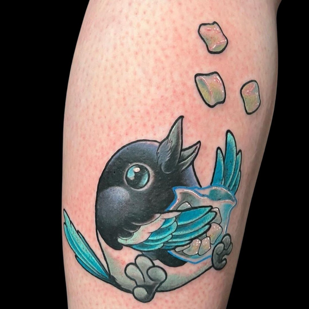 If you can dream it, @cvalencia7 can draw it! 🌟

His clients wanted magpies and marshmallows to represent their daughter, and Chris dreamed up this adorable pair of new school style tattoos. 

Chris still has a couple of available appointments in No