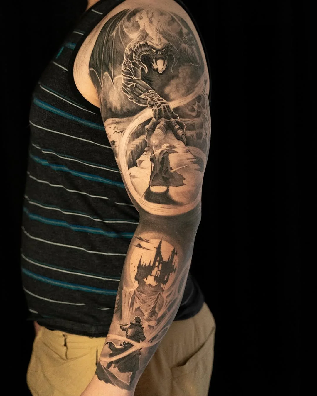 Robert Beeman - @robertbeemantattoos is tattooing at @inkanddaggertattoo give them a follow! - Our October Client of the Month, Shelton, came to his very first tattoo at our One Shot Wall Party and left with more than he imagined. A black and gray sa