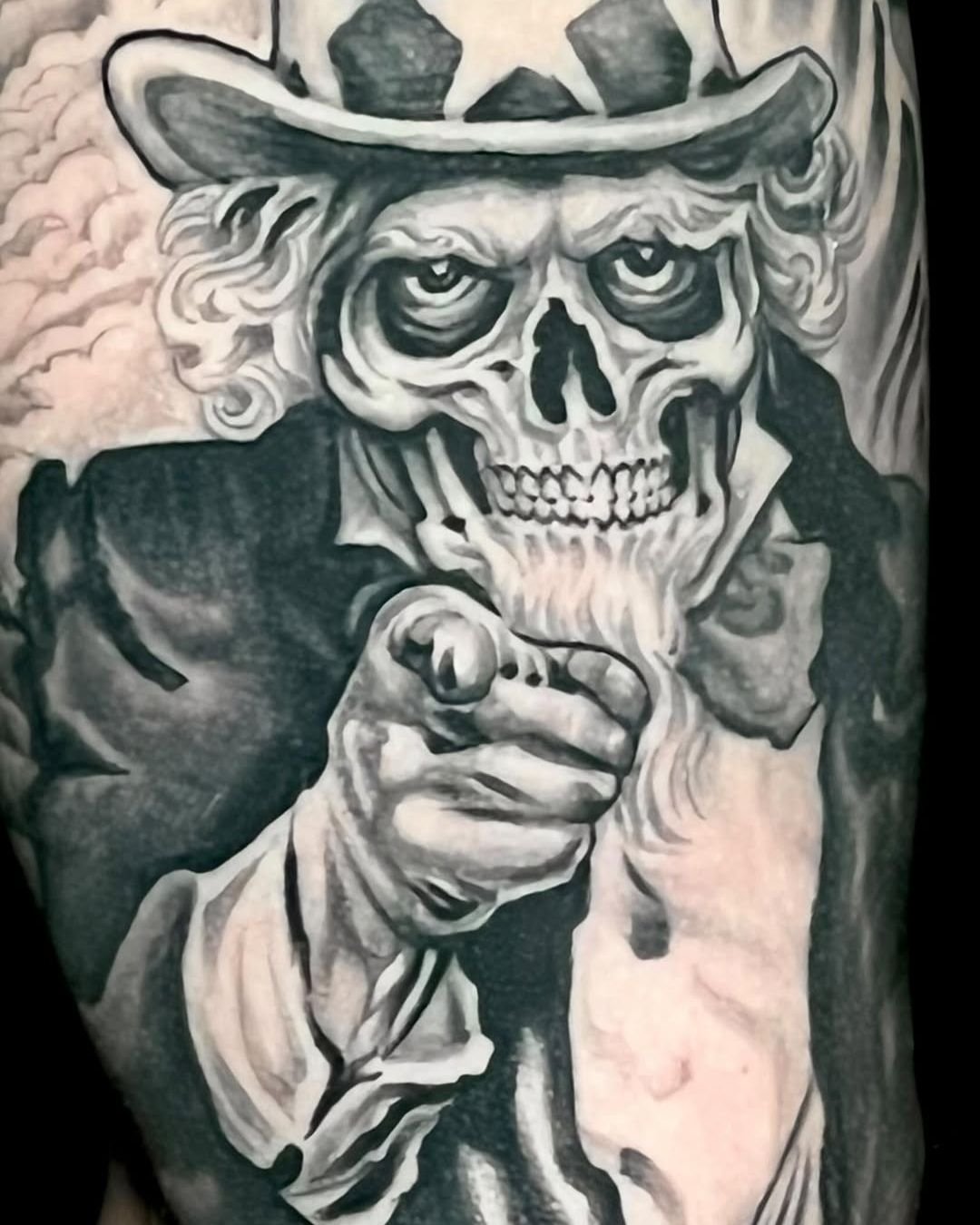 Izzy Irizarry - @izzytattoo1224 is tattooing at @inkanddaggertattoo give them a follow! -