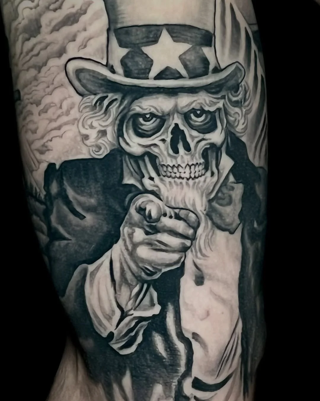 Izzy Irizarry - @izzytattoo1224 is tattooing at @inkanddaggertattoo give them a follow! -