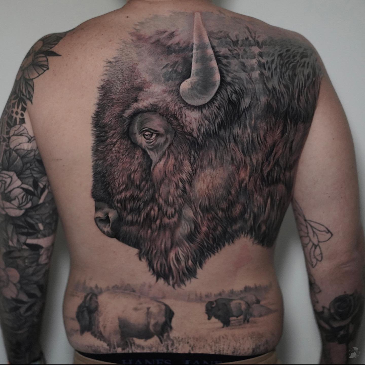 buffalo_backpiece_black_and_gray_stani_ink&dagger_atlanta00002.jpg