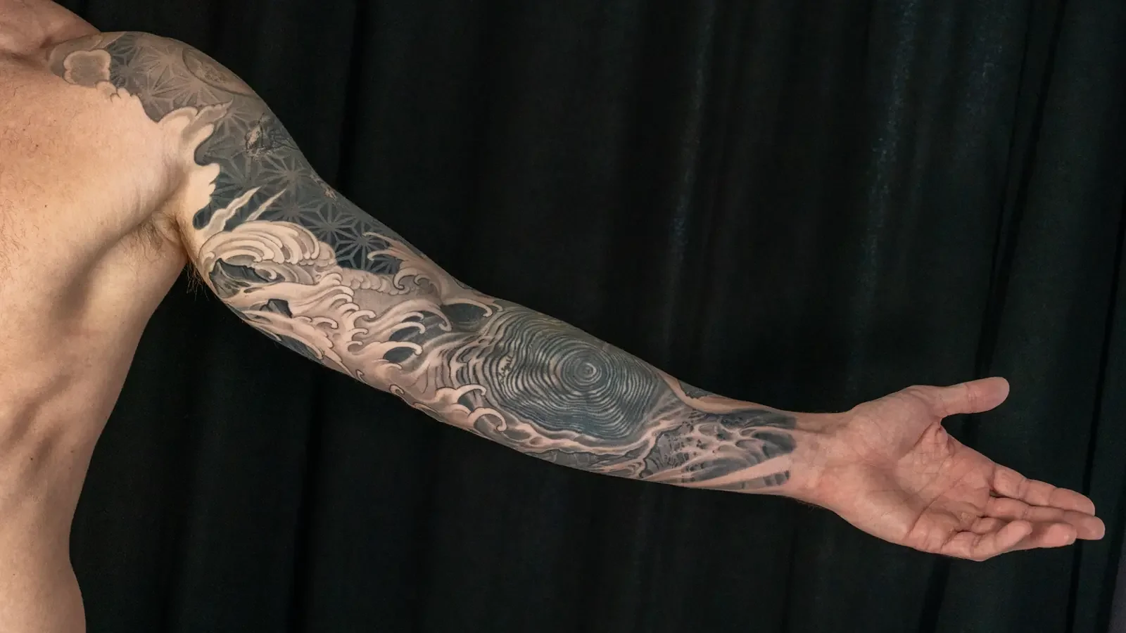 Bonsai_waves_moon_kumiko_sleeve_tattoo_Russ_Abbott_Atlanta-28.webp