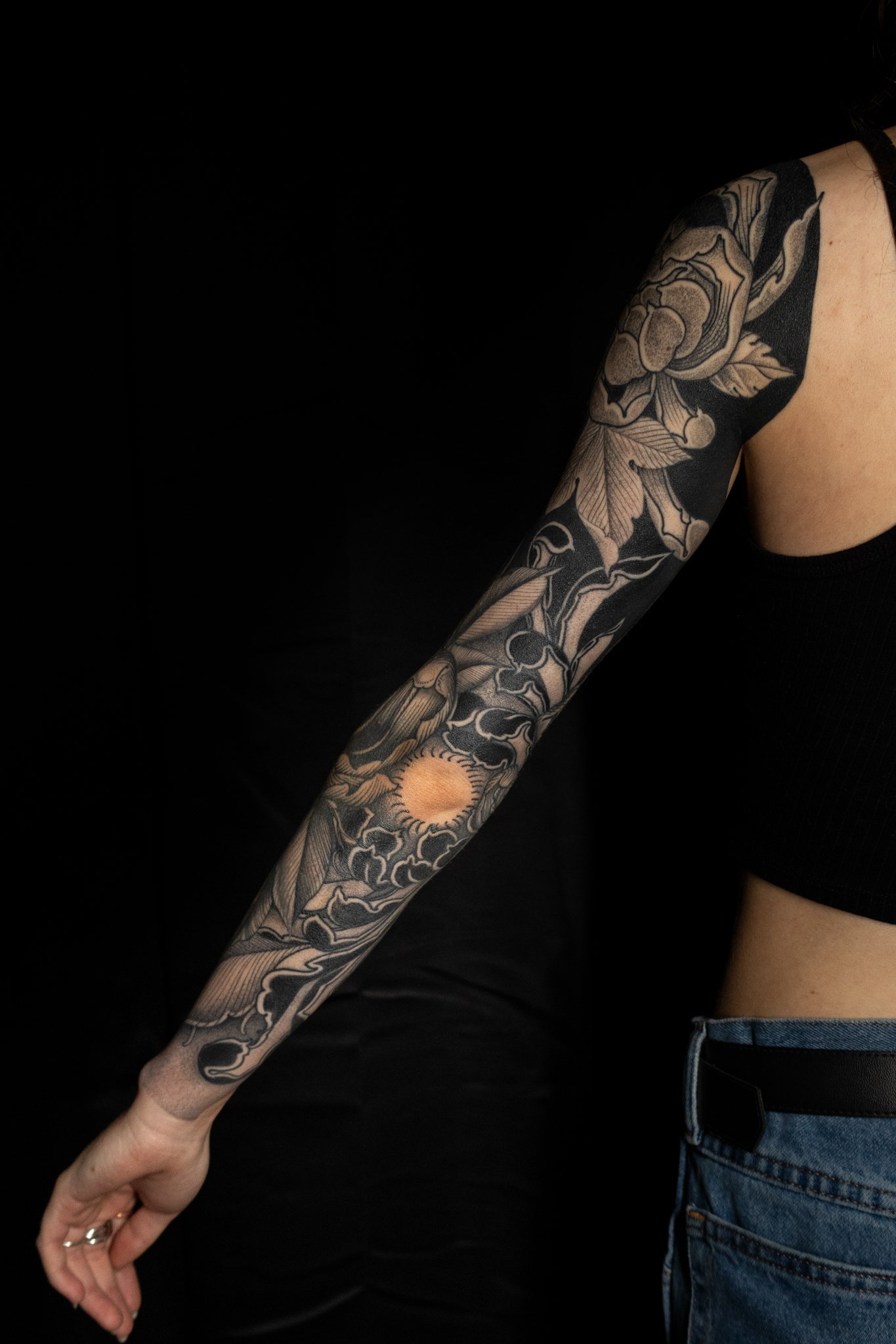 chrysanthemum_sleeve_luis_hinestroza_ink_and_dagger_roswell_ga-07.jpg