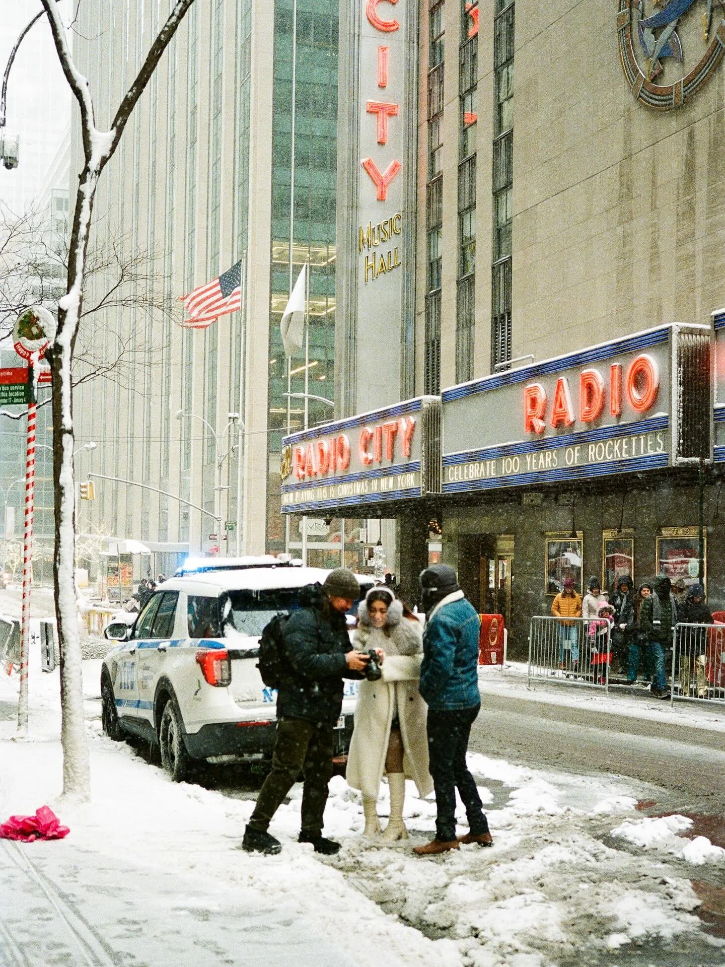 Snowy Wanders- February passes, but the memory of the snowstorm stays. For a brief moment, Manhattan softened under a white layer, presenting it to be quiet, magical and cinematic. Shooting film in snow carries its own challenges, from protecting the