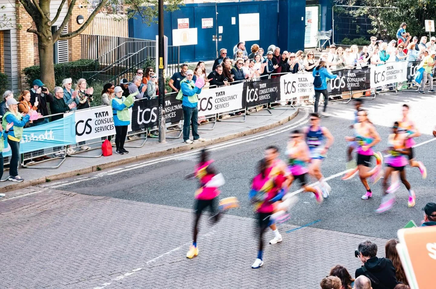 Street Pace - Once a year, the streets shift its pace on the renown London Marathon day. The streets were filled with pace, noise, and fleeting moments. The spectators shape the rhythm, with humour, patience, and small human stories in between, with 
