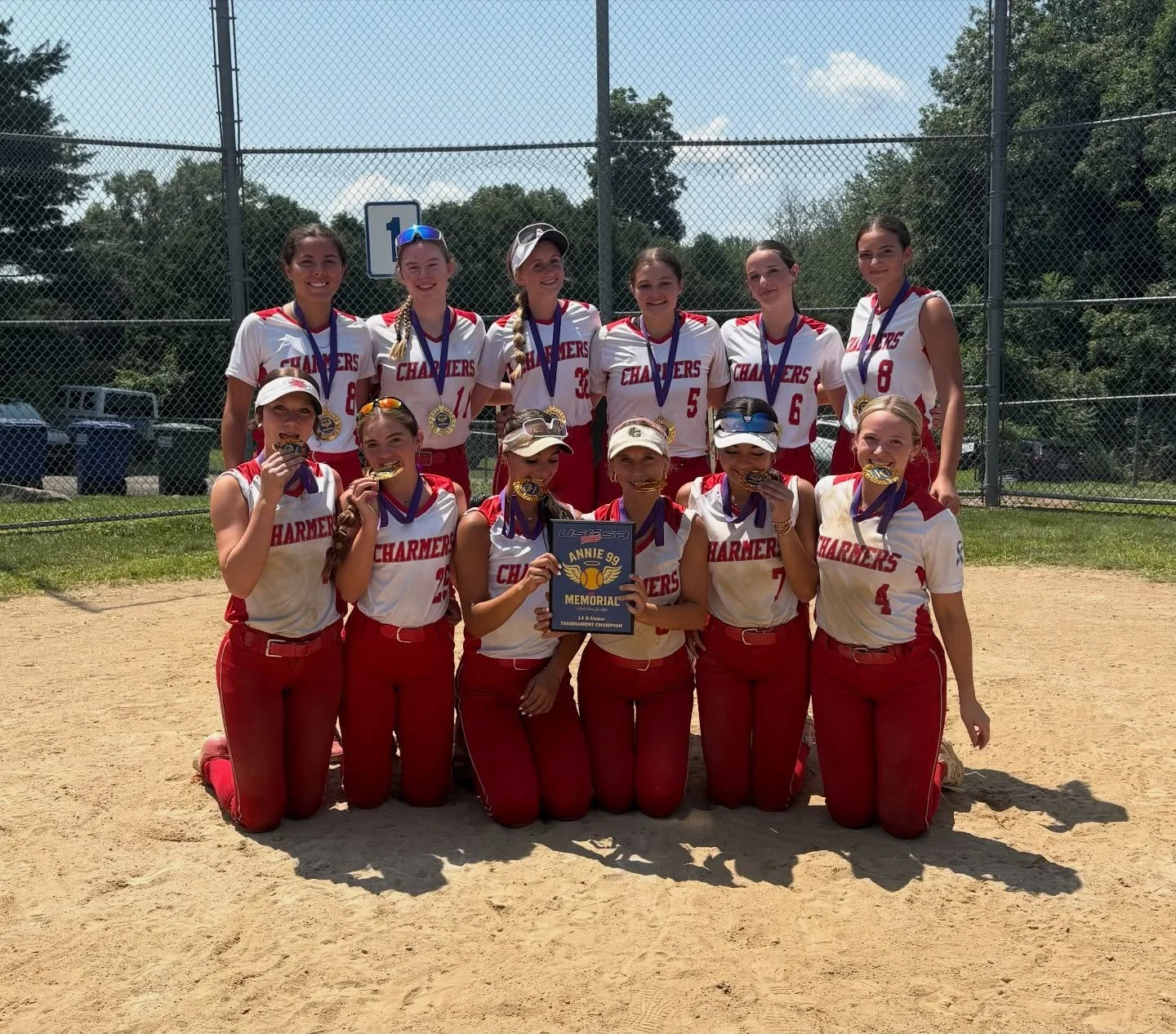14u Gold takes home the championship at USSSA&rsquo;s Annie 99 Event 🔥🏆👍