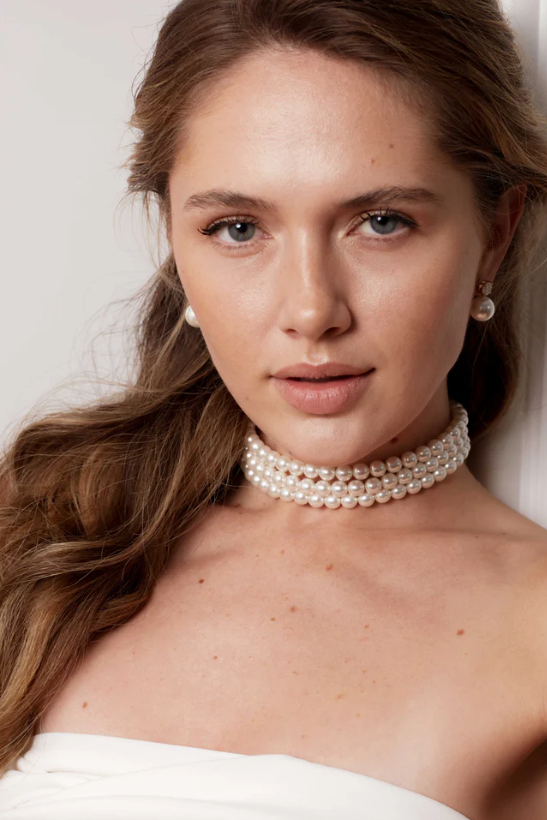 GIGI PEARL CHOKER
