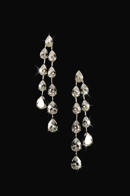 IT'S RAINING DIAMONDS EARRINGS