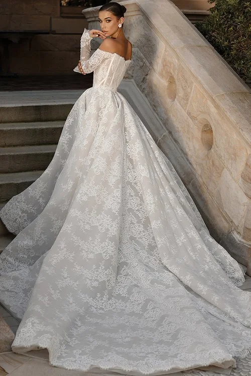Manadalay.Gown_-1.jpg