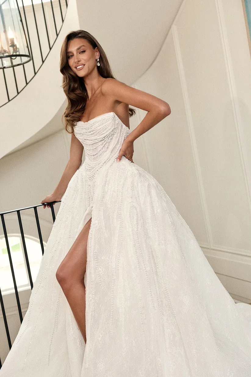 charente-wedding-dress-4914608.webp