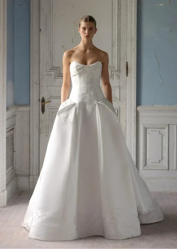 anne-barge-wedding-dress-degas-8.webp