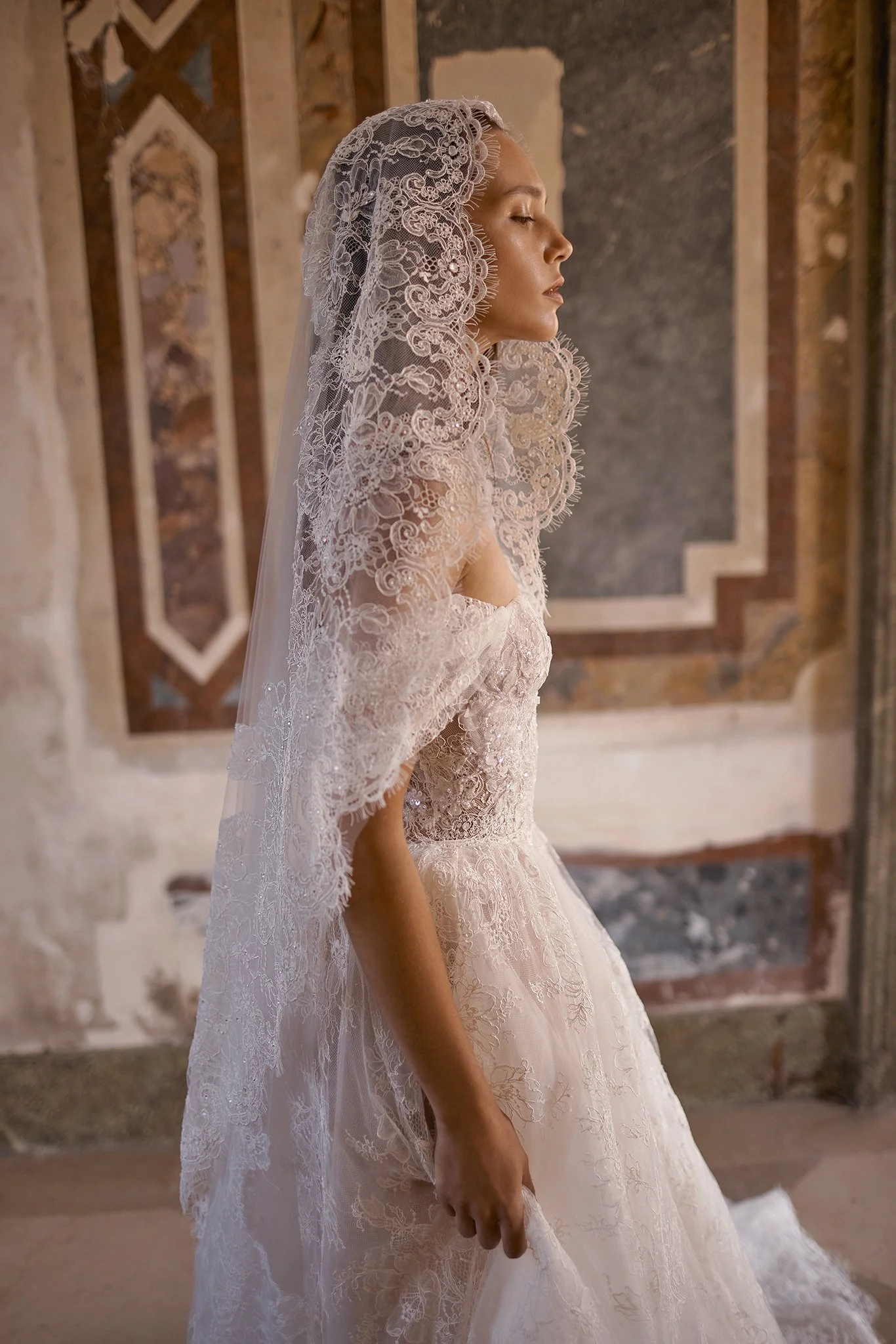 Aria-veil.jpg
