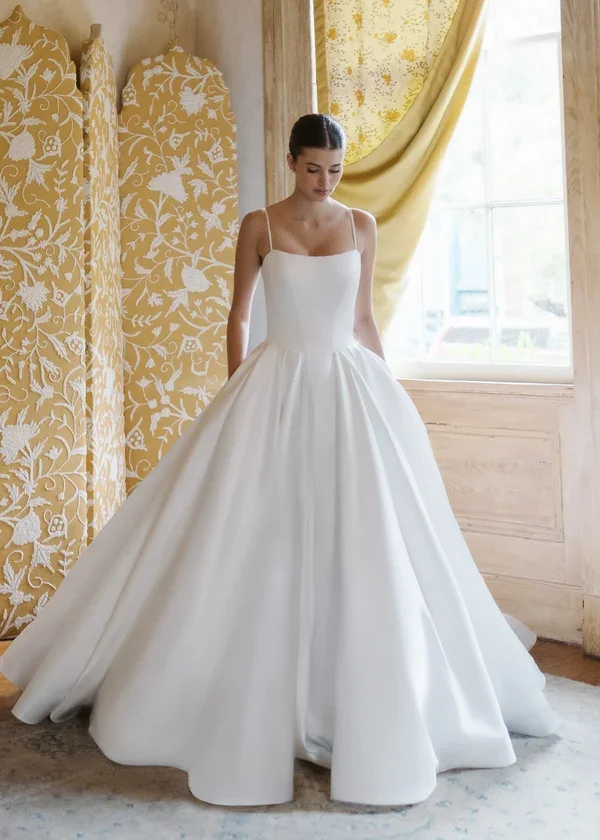 anne-barge-wedding-dress-monde-5.webp