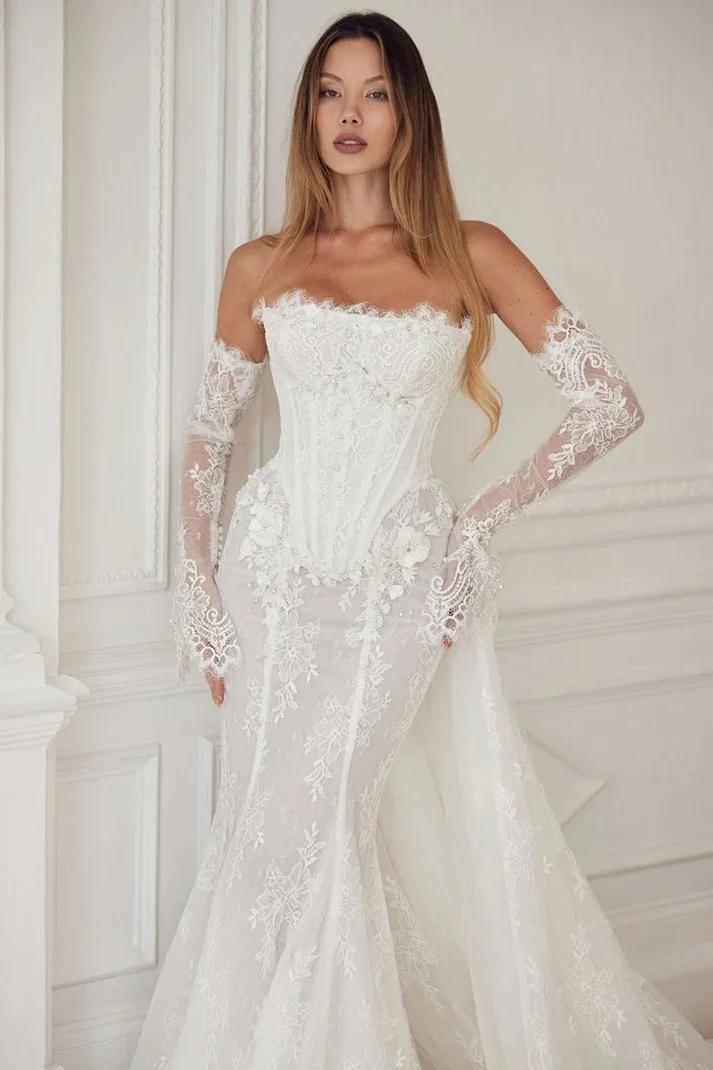 Beatrice by Pallas Couture (Sample)